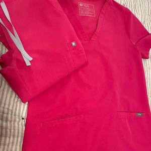 Figs Hot Pink Set (selling as set only)